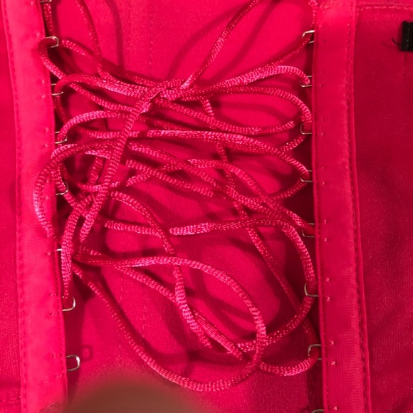 Forever 21 size medium pink lace up corset top - lined , new or like new - Picture 6 of 6